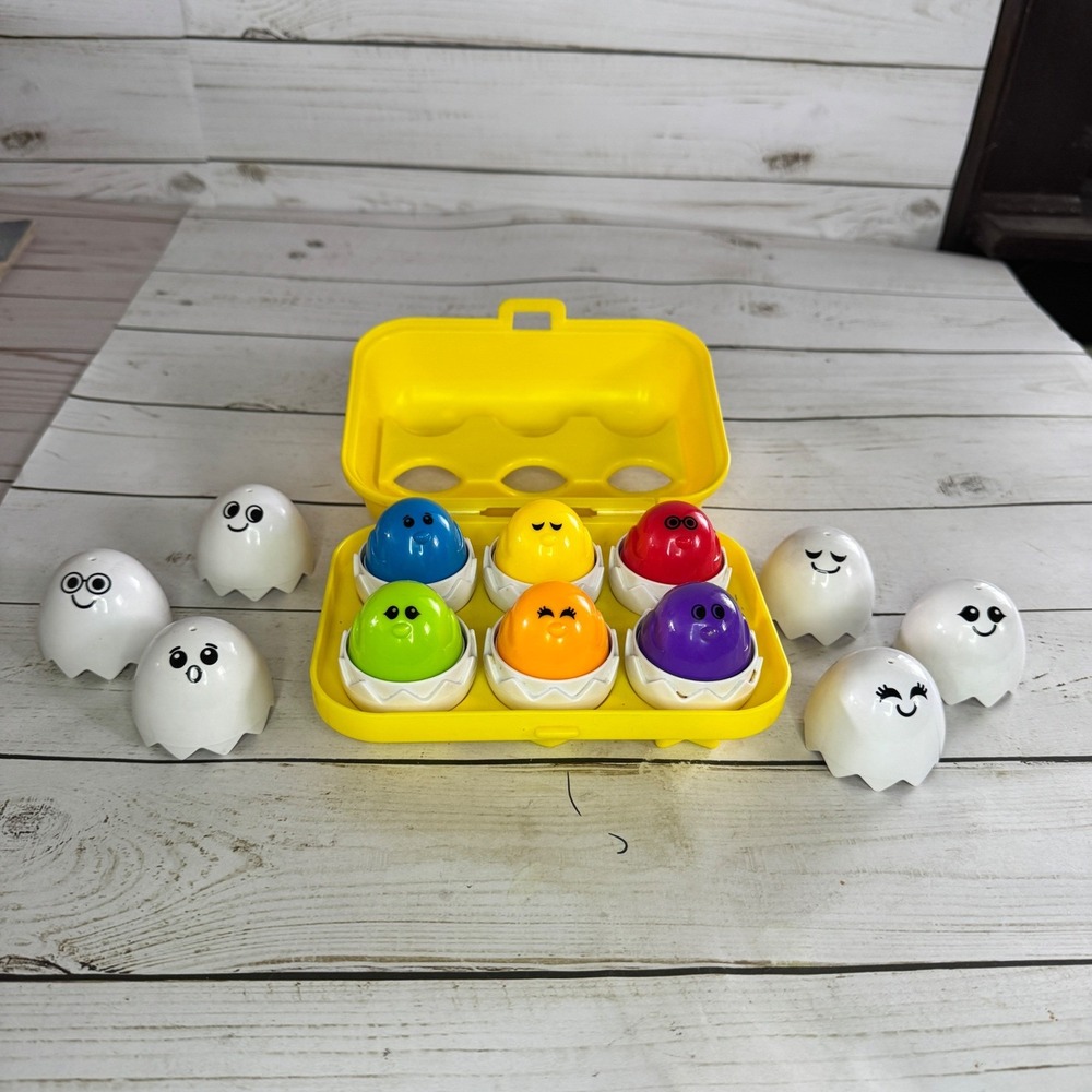Vintage Tomy Toomies Hide & Squeak Eggs Shape Color Matching Baby Toy Set